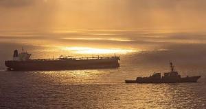 A DDG-51 participates in the Blockade of the Strait of Hormuz. 